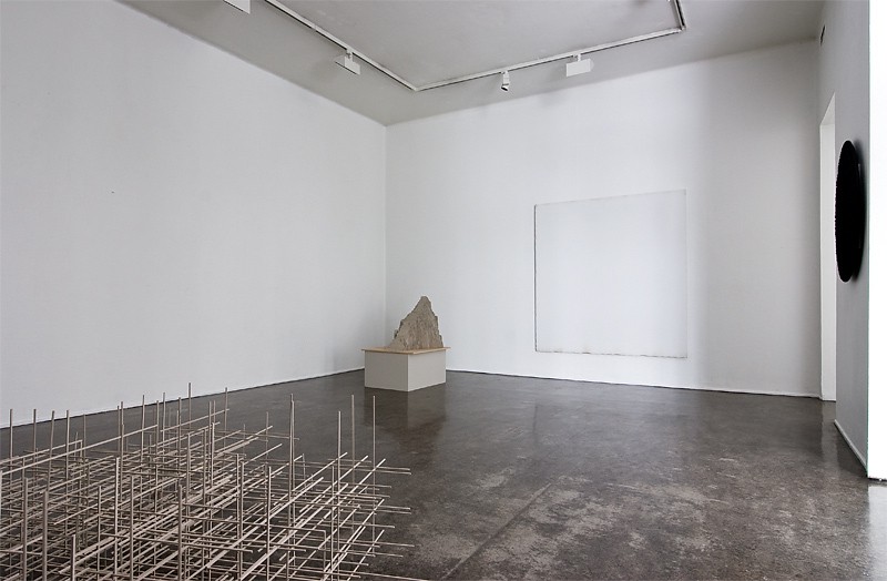 Oversiktsbilde fra utstillingen (2012) — Espen Brændsrød