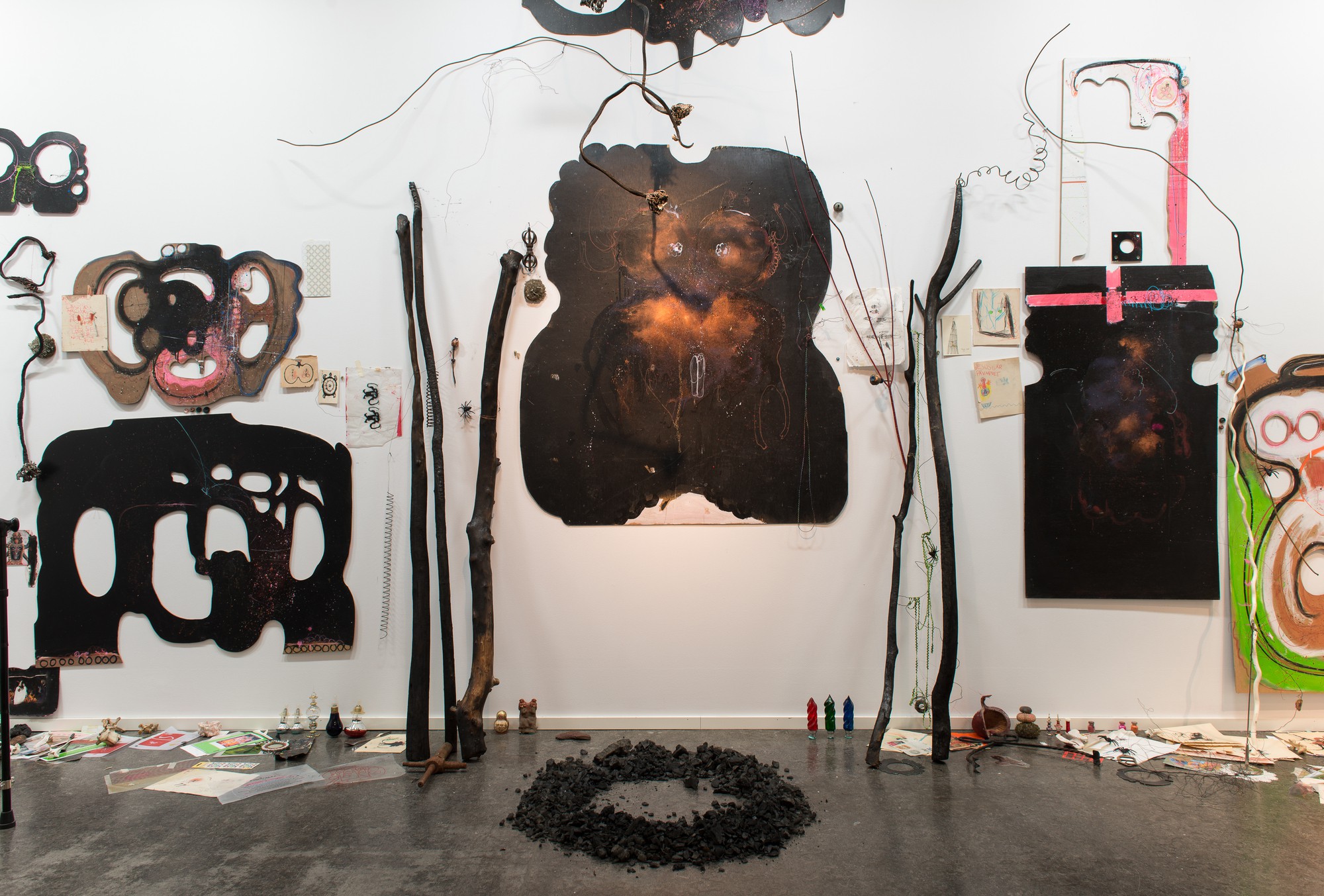 Installasjonsfoto fra utstillingen (2014) — Kristin Aarnes